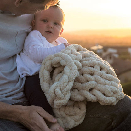 Infinite Chunky Knit Blanket - Cuddle: White / 20" x 20"