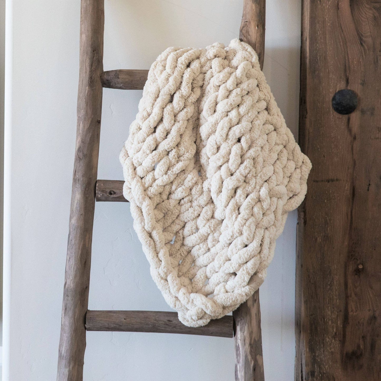 Infinite Chunky Knit Blanket - Cuddle: Slate / 20" x 20"